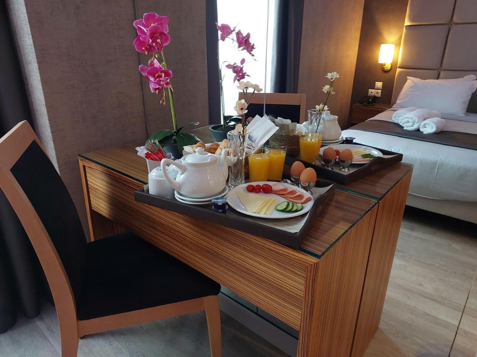 酒店 Lacoba Hotel (Adults Only) 2*